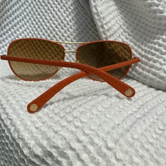 Tory Burch | Accessories | Tory Burch Leather Covered  display picture 2